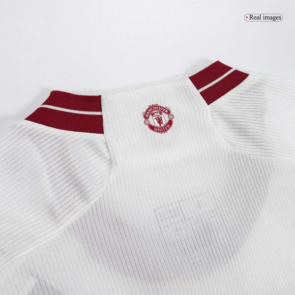 Garnacho 17 Manchester United Third Away Soccer Jersey 2023 24 10